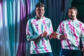 关于曼城训练开放日，国际比赛日伤情更新引欢呼，法国杯在即，医务组通报恢复的信息