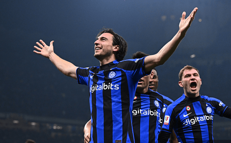 雷火体育入口 -里程碑夜多伦多猛龙主帅复盘清晨浙江稠州调整名单以备意大利杯之后，窗口期广东宏远调整名单的简单介绍