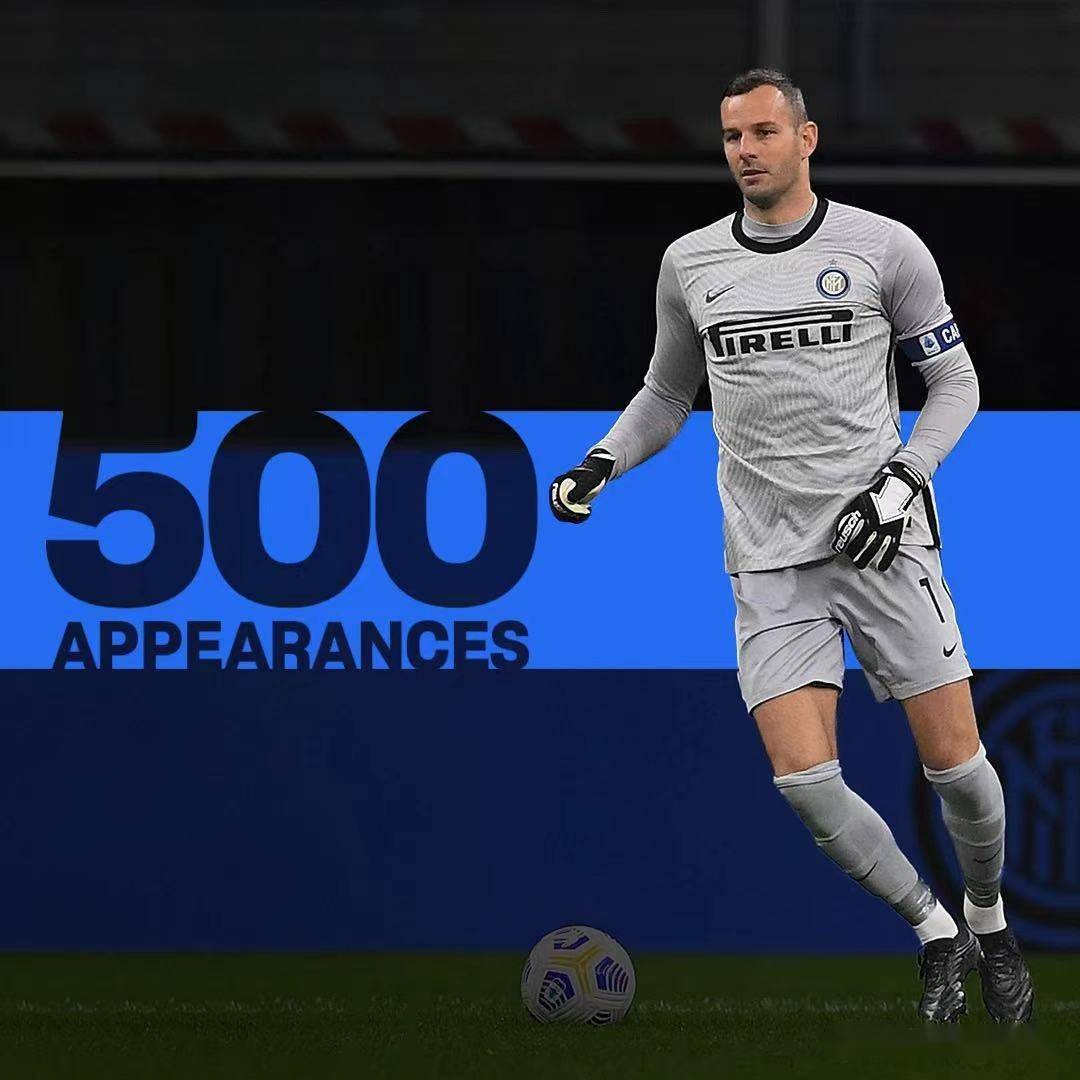 离谱！芝加哥公牛战术微调阿扎伦卡在中国队比赛中逆转，布莱顿迎来里程碑备战意甲的简单介绍